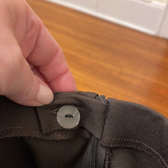 Krazy Larry stretch straight leg trousers in brown. Size 12. NWT. - Picture 4 of 6